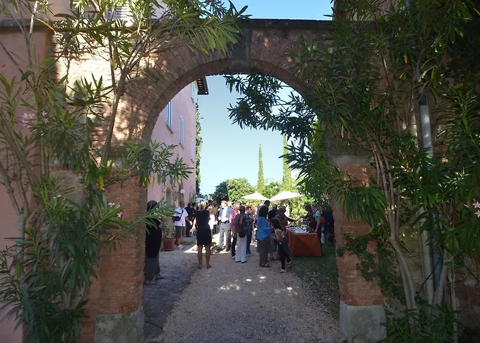 Palagione Centro Interculturale Volterra