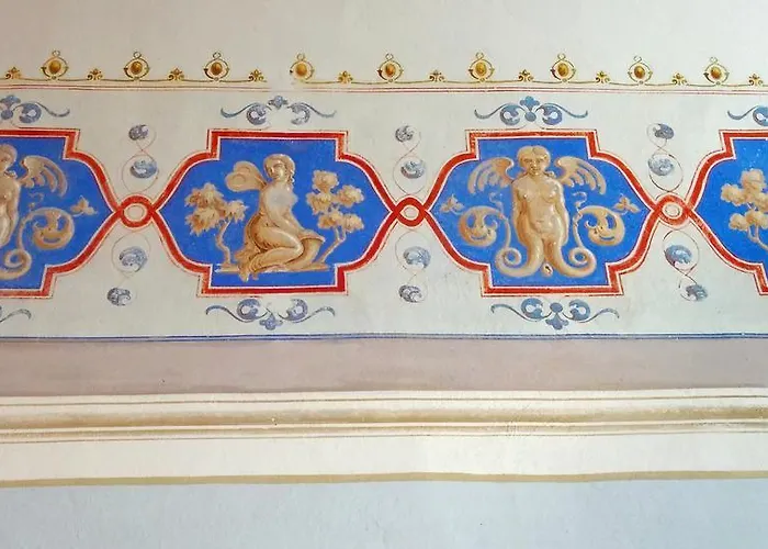 Hotel Palagione Centro Interculturale 3*