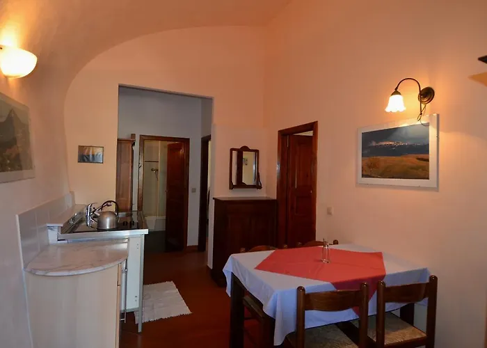 Hotel Palagione Centro Interculturale 3*